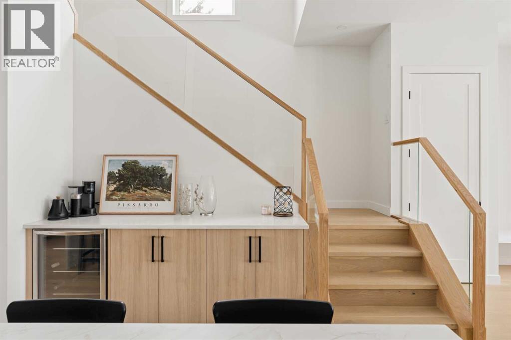 2034 29 Street Sw, Calgary, Alberta  T3E 2J9 - Photo 6 - A2303061