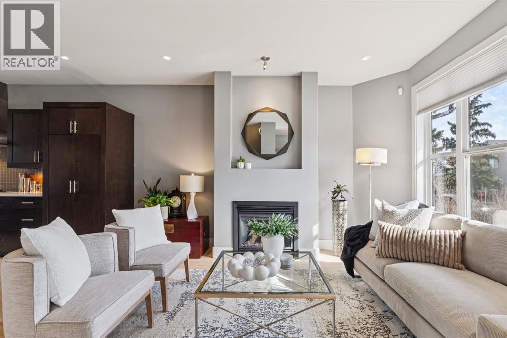 3043 28 Street SW, Calgary, Alberta  T3E 2J4 - Photo 4 - A2303990