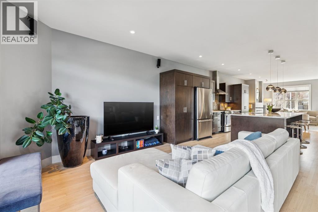 3043 28 Street SW, Calgary, Alberta  T3E 2J4 - Photo 17 - A2303990