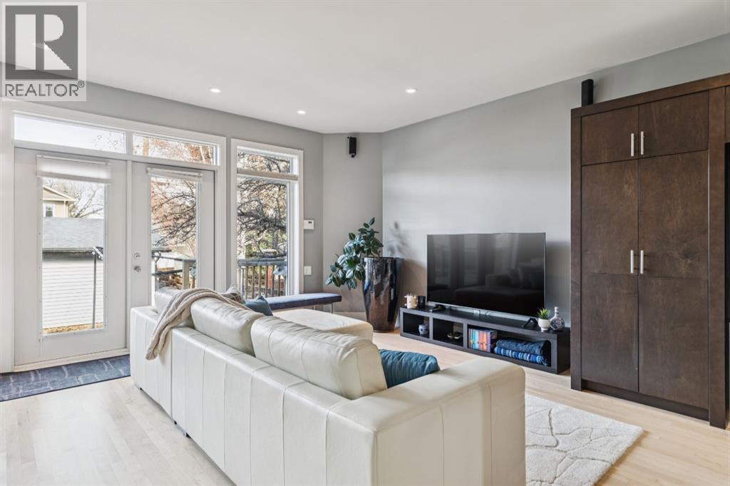 3043 28 Street SW, Calgary, Alberta  T3E 2J4 - Photo 15 - A2303990