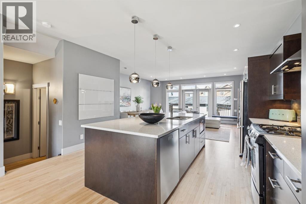 3043 28 Street SW, Calgary, Alberta  T3E 2J4 - Photo 8 - A2303990