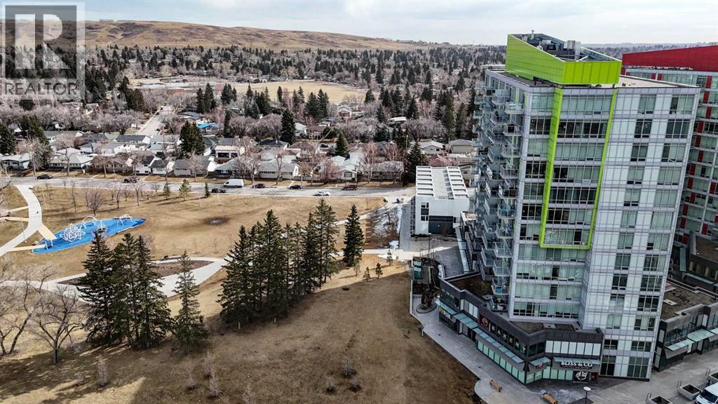 905, 30 Brentwood Common Nw, Calgary, Alberta  T2L 2J9 - Photo 4 - A2291777