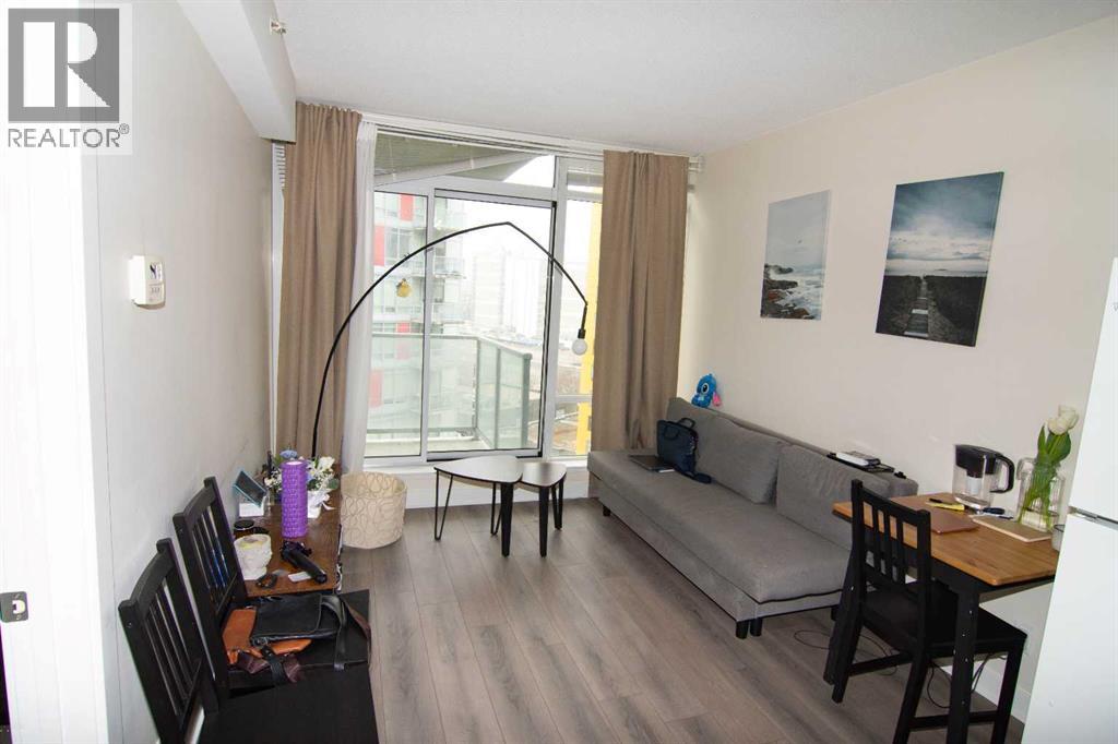 905, 30 Brentwood Common Nw, Calgary, Alberta  T2L 2J9 - Photo 18 - A2291777