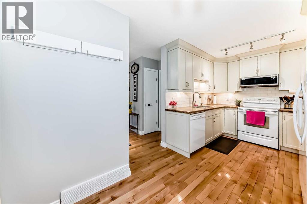 14, 10457 19 Street Sw, Calgary, Alberta  T2W 3E6 - Photo 11 - A2304290