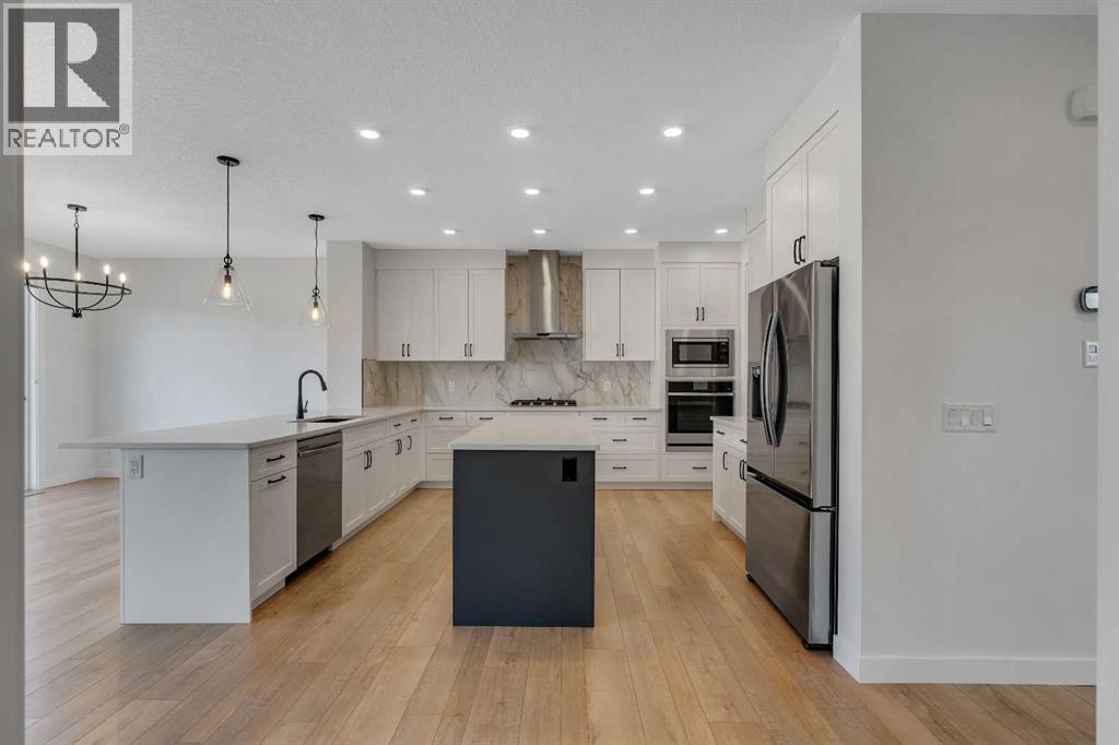 649 Sailfin Drive, Rural Rocky View County, Alberta  T3Z 0J5 - Photo 6 - A2302435