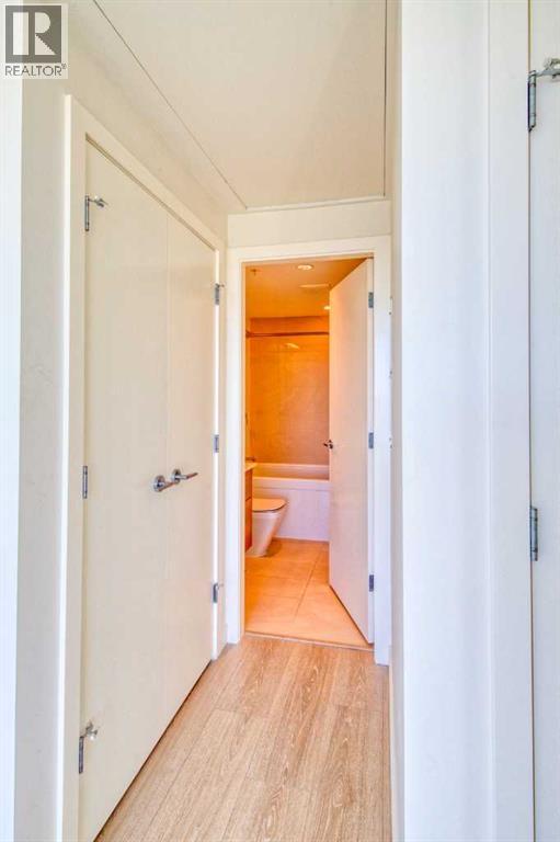 1604, 108 Waterfront Court Sw, Calgary, Alberta  T2P 1K7 - Photo 6 - A2292300