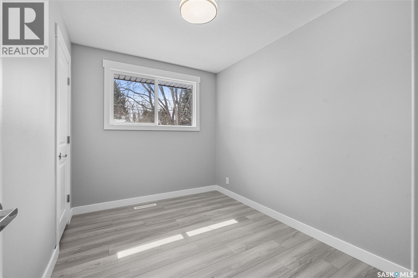 819 Shannon Road, Regina, Saskatchewan  S4S 5K1 - Photo 13 - SK033835