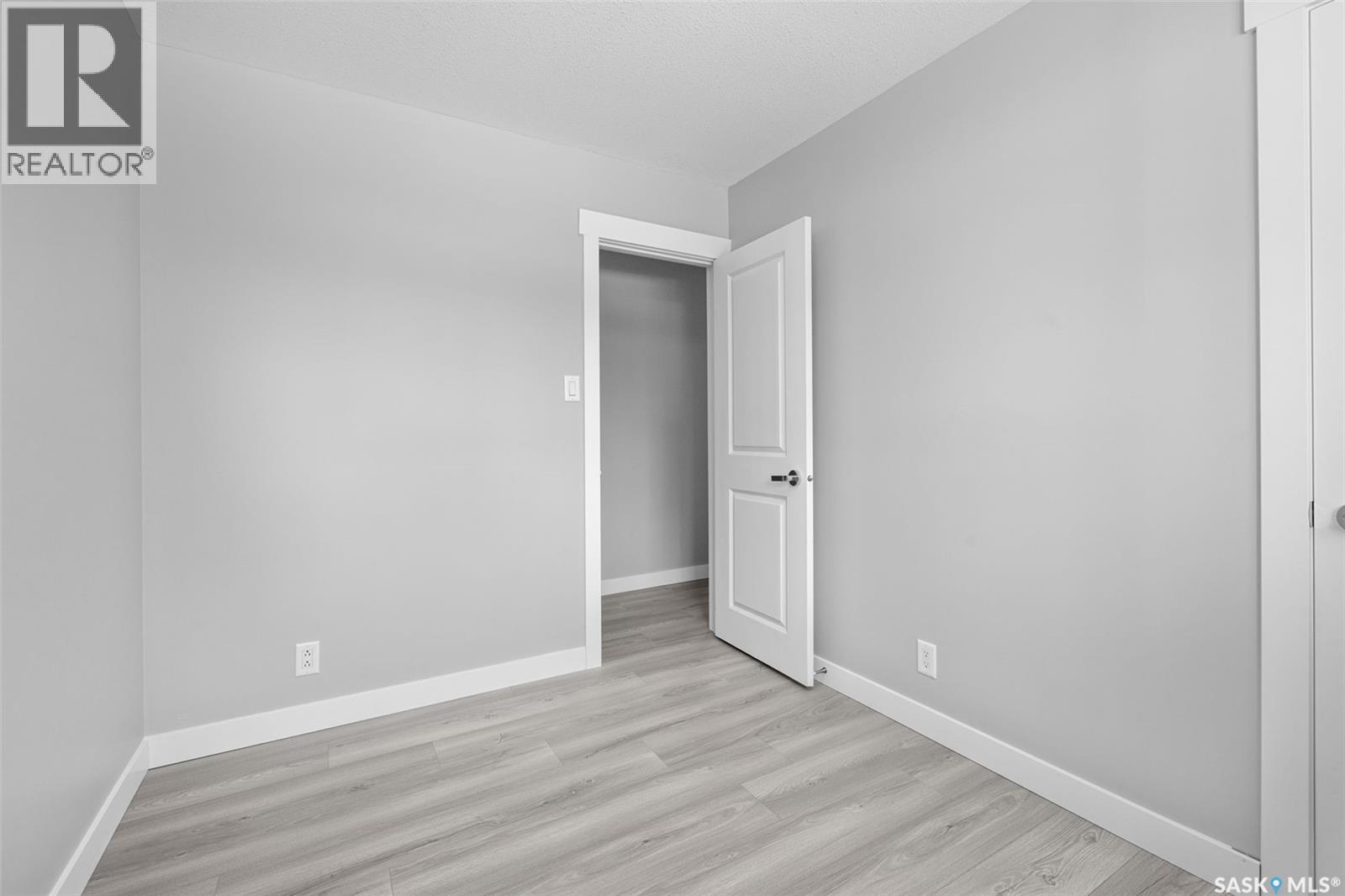 819 Shannon Road, Regina, Saskatchewan  S4S 5K1 - Photo 14 - SK033835