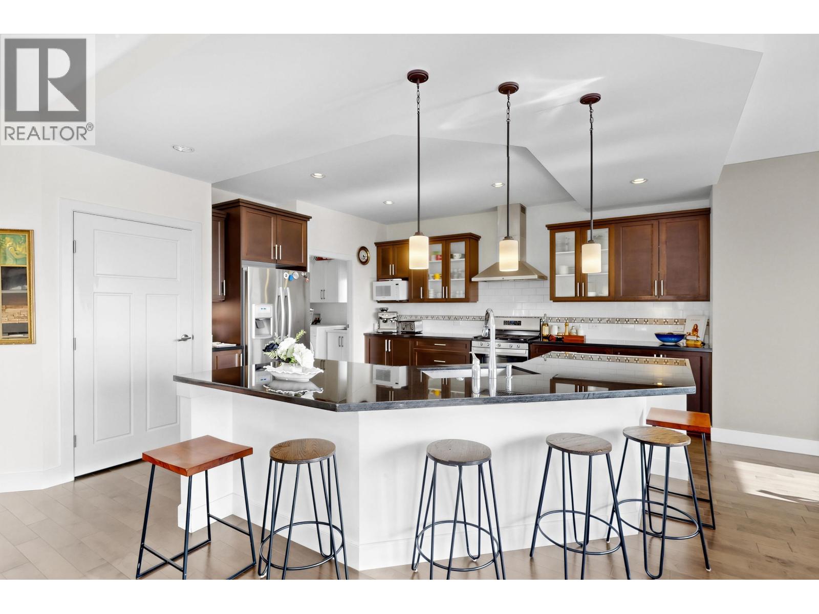 3492 Bishop Place, Coquitlam, British Columbia  V3E 0K2 - Photo 11 - R3115429