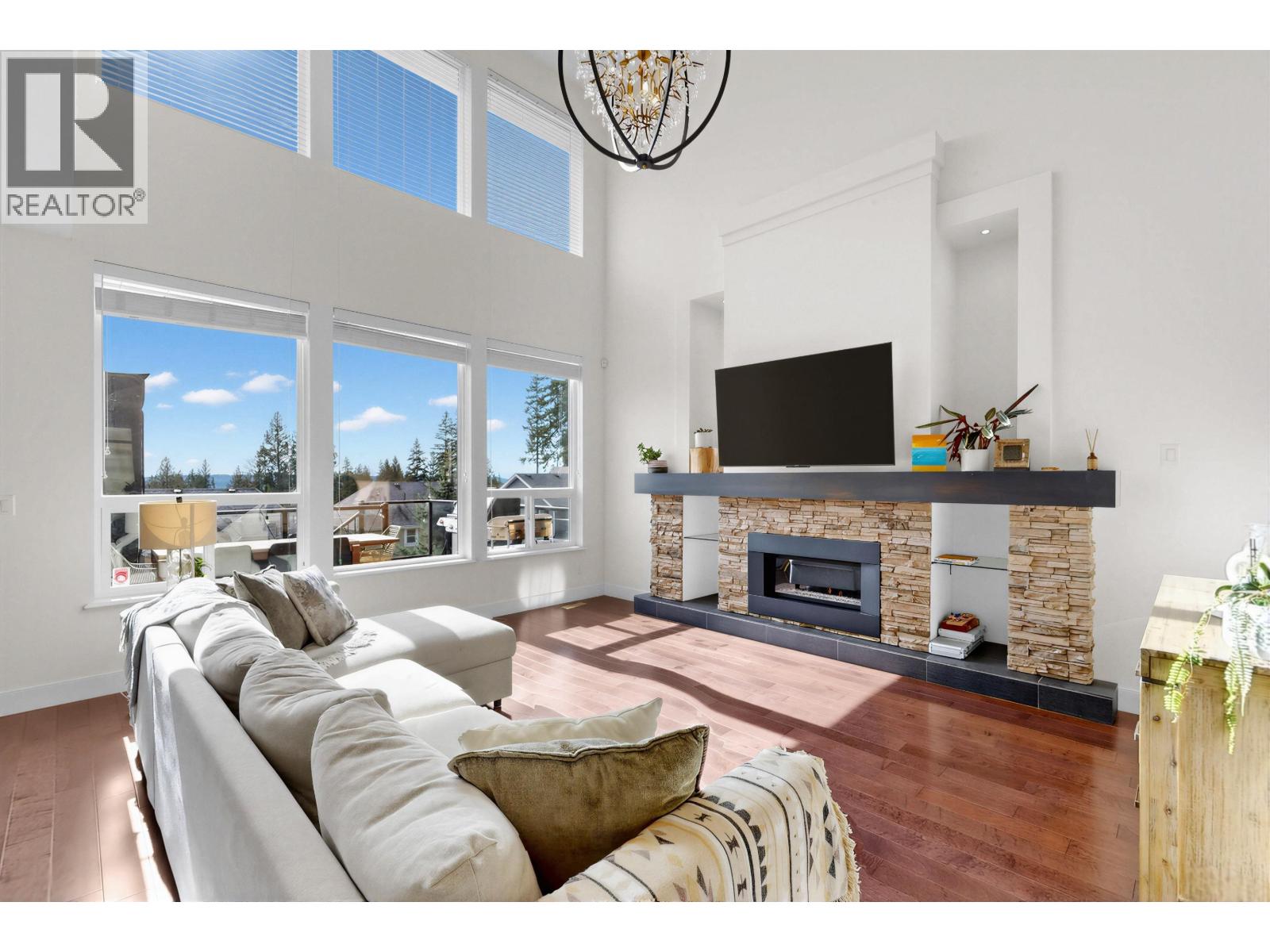 3492 Bishop Place, Coquitlam, British Columbia  V3E 0K2 - Photo 4 - R3115429