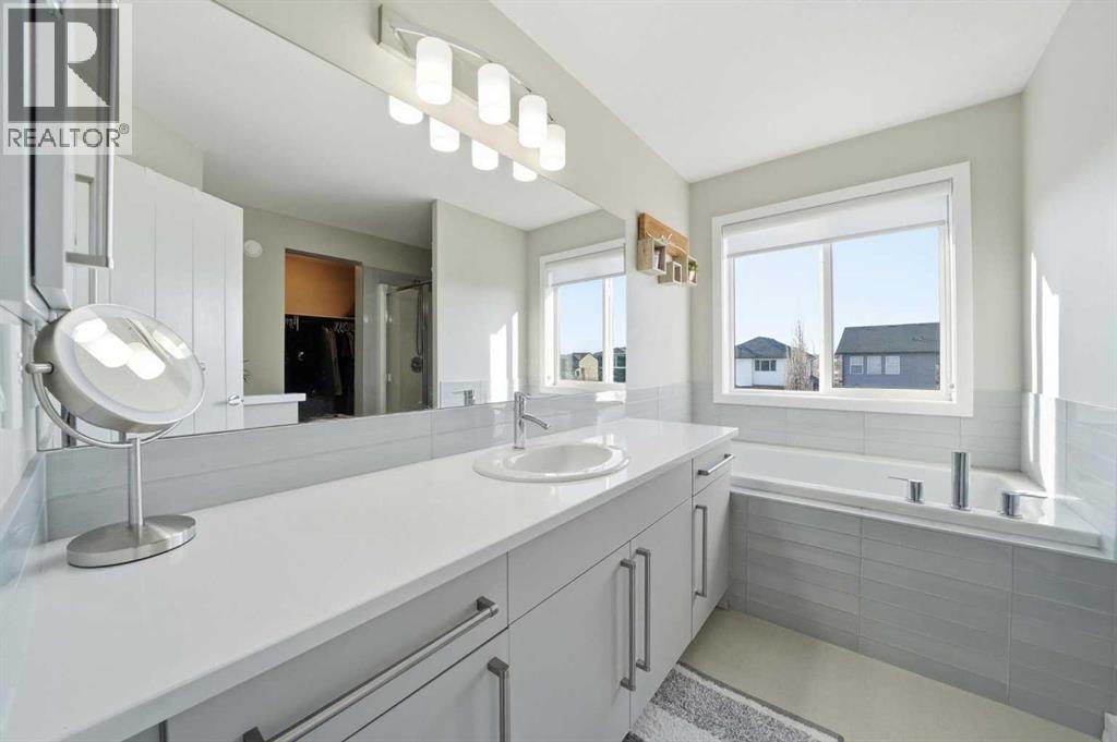 56 Ravensmoor Manor Se, Airdrie, Alberta  T4A 0G9 - Photo 25 - A2299178