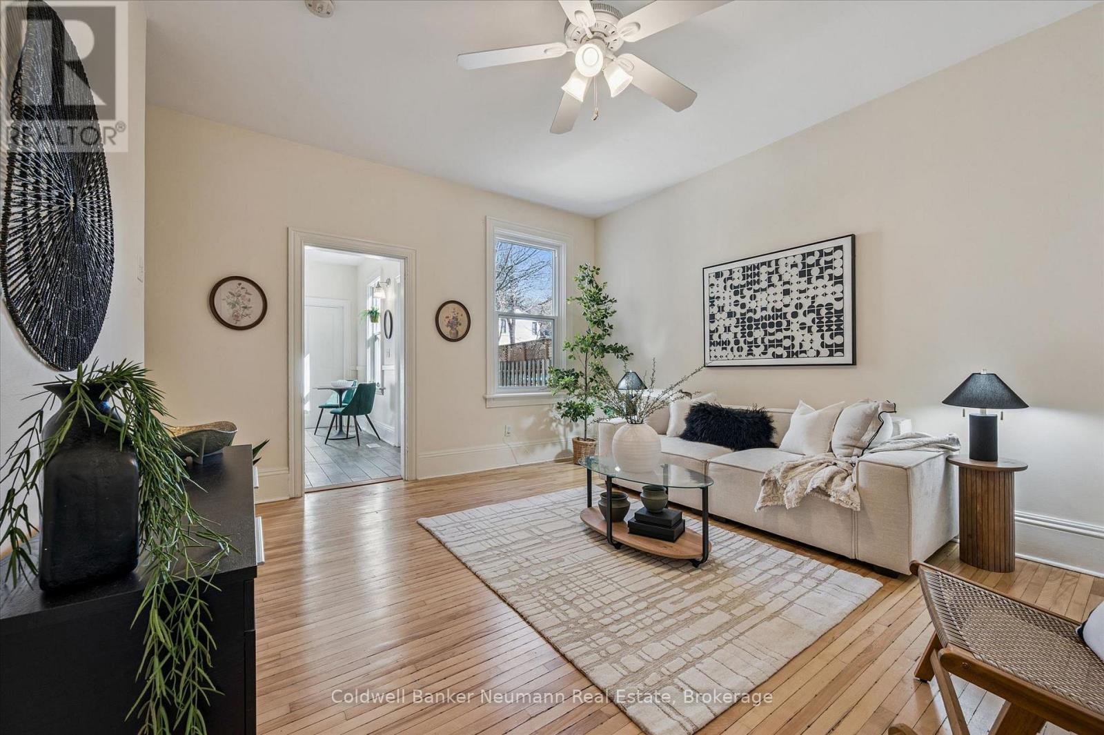 125 Paisley Street, Guelph, Ontario  N1H 2N9 - Photo 2 - X13038930