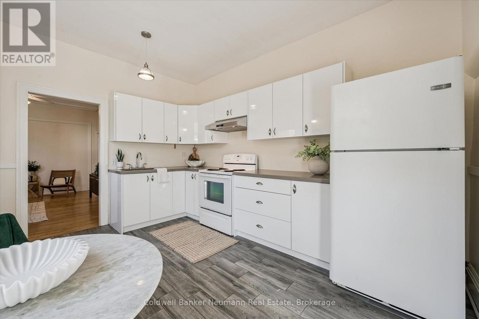 125 Paisley Street, Guelph, Ontario  N1H 2N9 - Photo 5 - X13038930