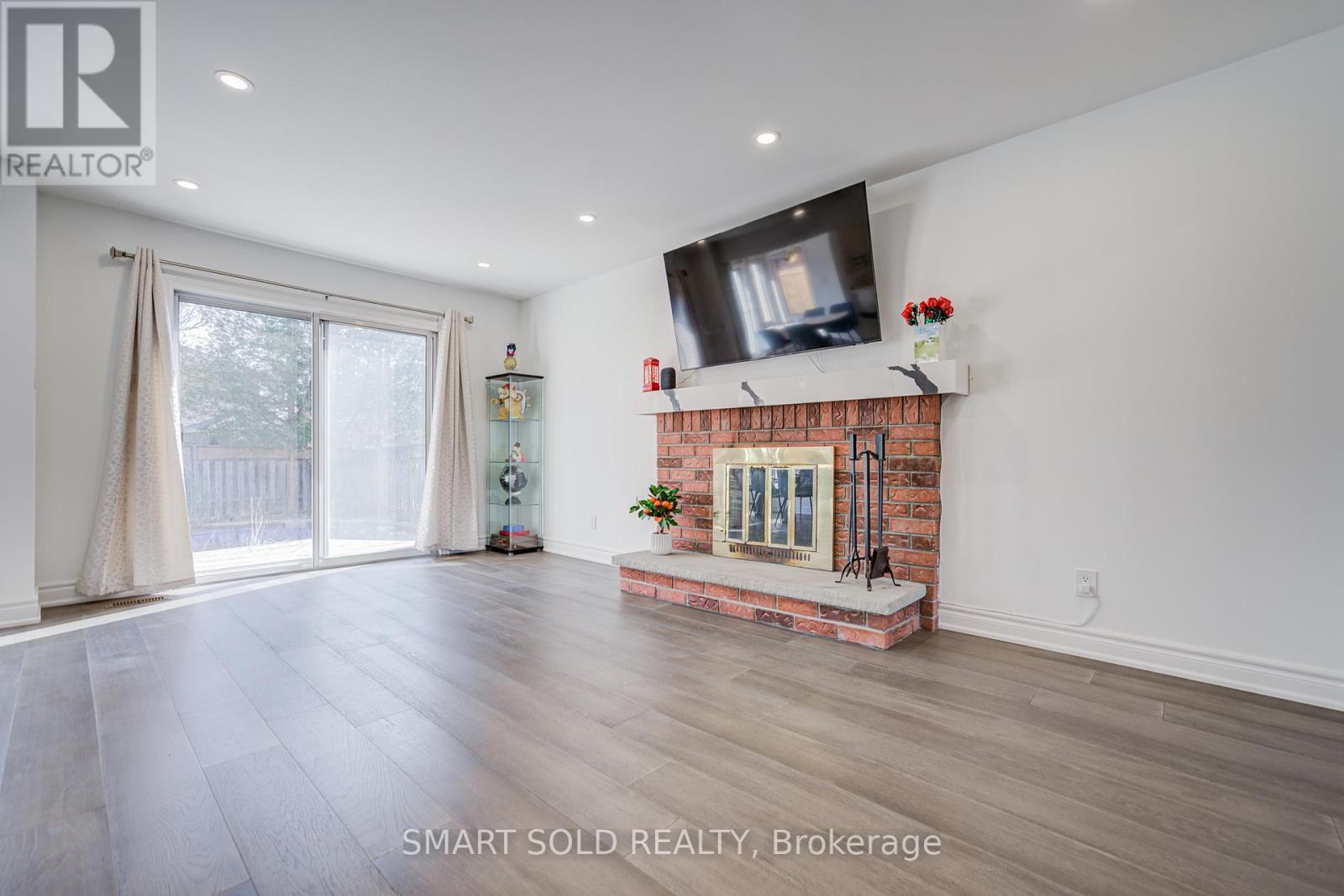 33 Love Crescent, Ajax, Ontario  L1S 4T3 - Photo 15 - E13038934