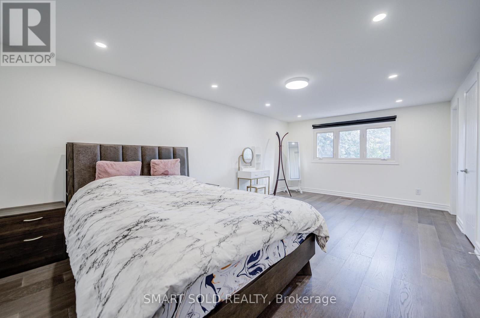 33 Love Crescent, Ajax, Ontario  L1S 4T3 - Photo 26 - E13038934