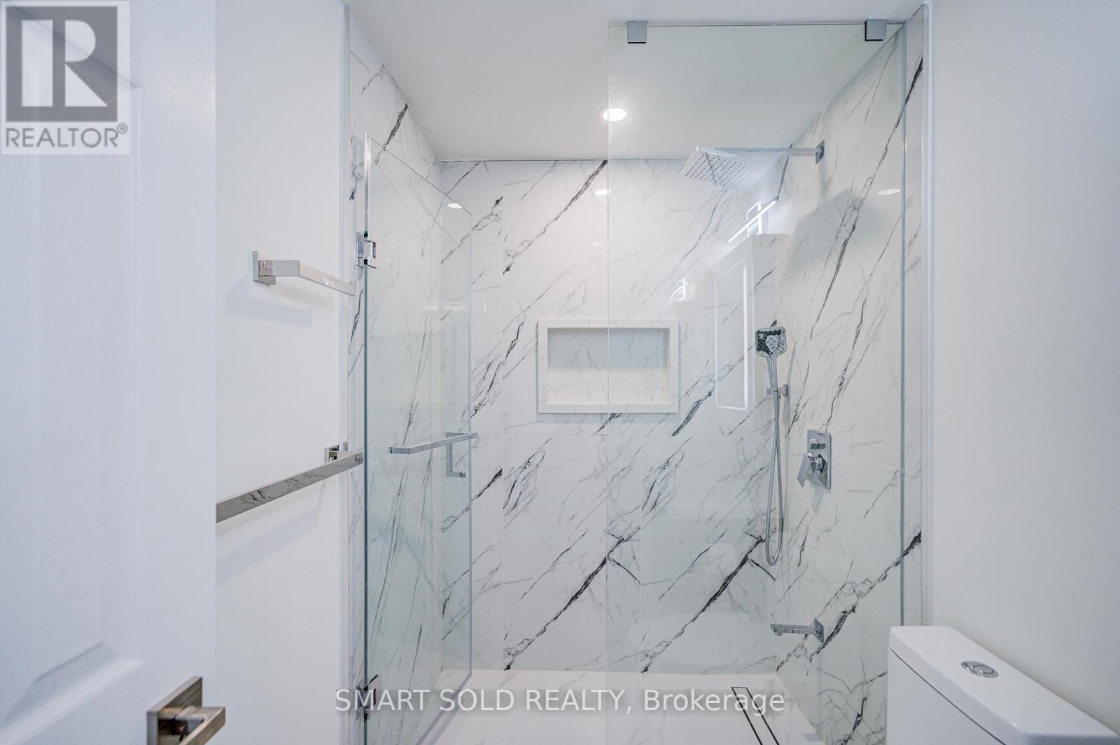 33 Love Crescent, Ajax, Ontario  L1S 4T3 - Photo 31 - E13038934