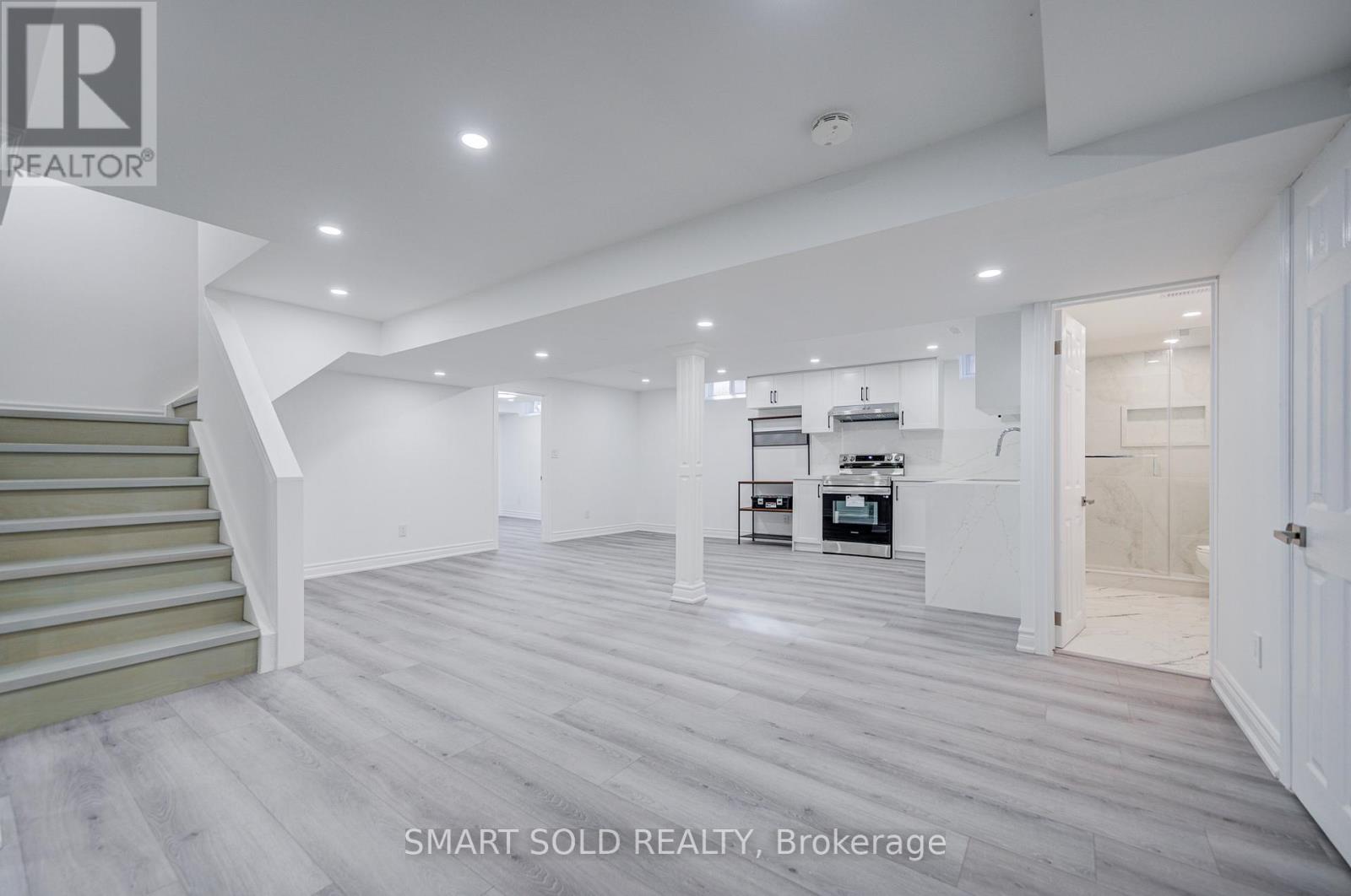 33 Love Crescent, Ajax, Ontario  L1S 4T3 - Photo 37 - E13038934