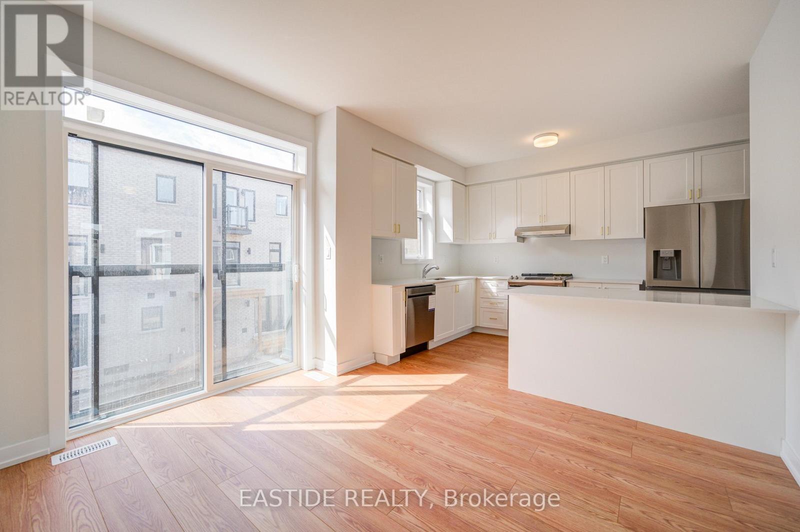 36 Danielle Moore Circle, Toronto, Ontario  M1P 2S7 - Photo 26 - E13038938