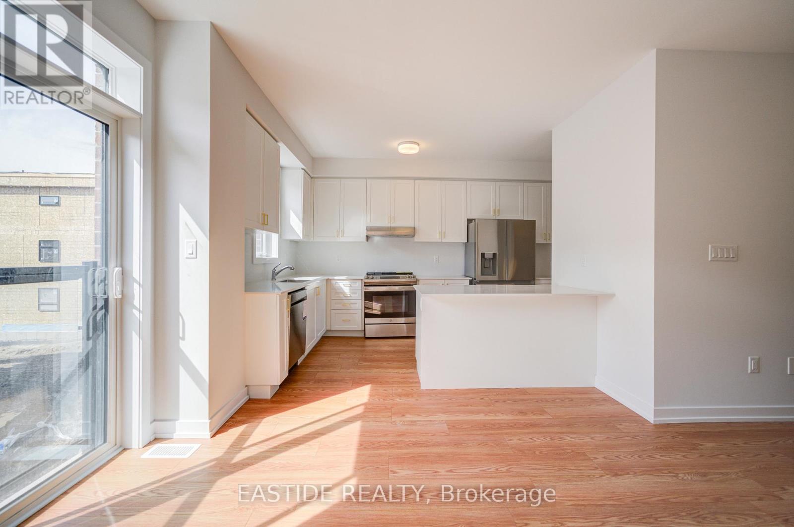 36 Danielle Moore Circle, Toronto, Ontario  M1P 2S7 - Photo 27 - E13038938