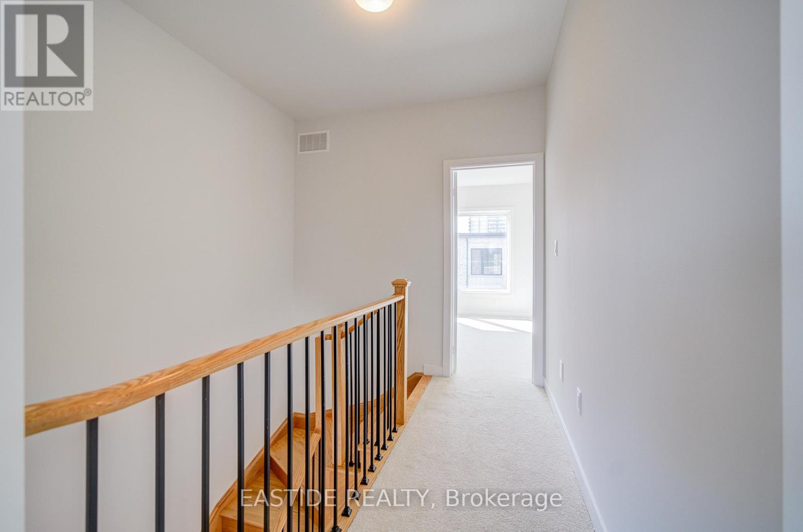 36 Danielle Moore Circle, Toronto, Ontario  M1P 2S7 - Photo 31 - E13038938