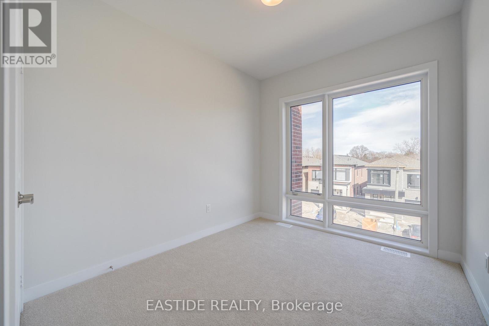 36 Danielle Moore Circle, Toronto, Ontario  M1P 2S7 - Photo 41 - E13038938