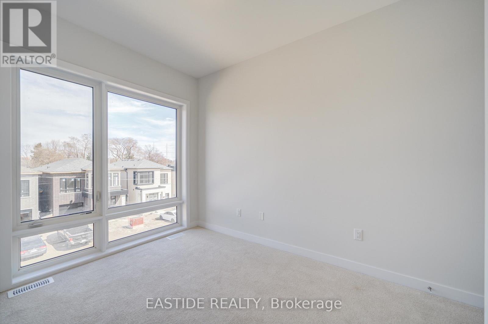 36 Danielle Moore Circle, Toronto, Ontario  M1P 2S7 - Photo 43 - E13038938