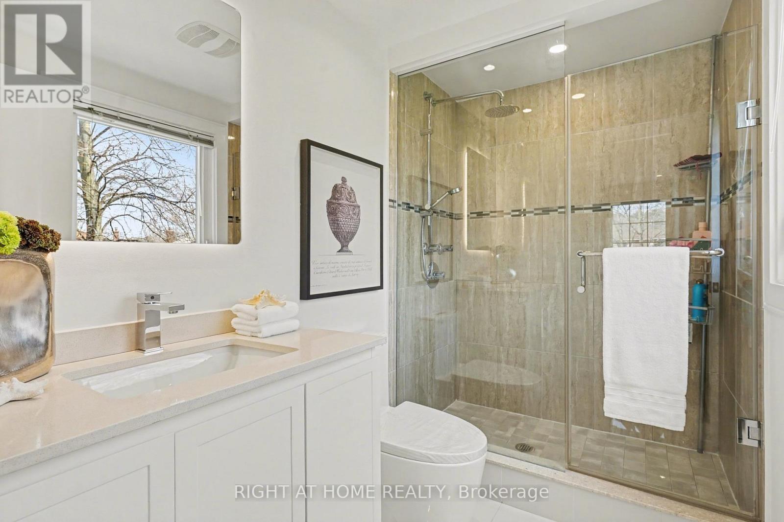 19 Lang Road, Markham, Ontario  L3T 7E8 - Photo 25 - N13038918