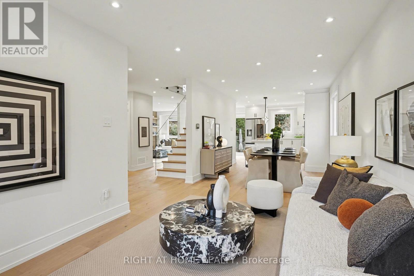 19 Lang Road, Markham, Ontario  L3T 7E8 - Photo 6 - N13038918