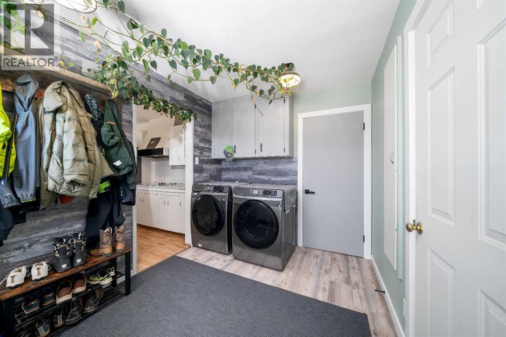 104040 Range Road 111, Bow Island, Alberta  T0K 0G0 - Photo 6 - A2303888