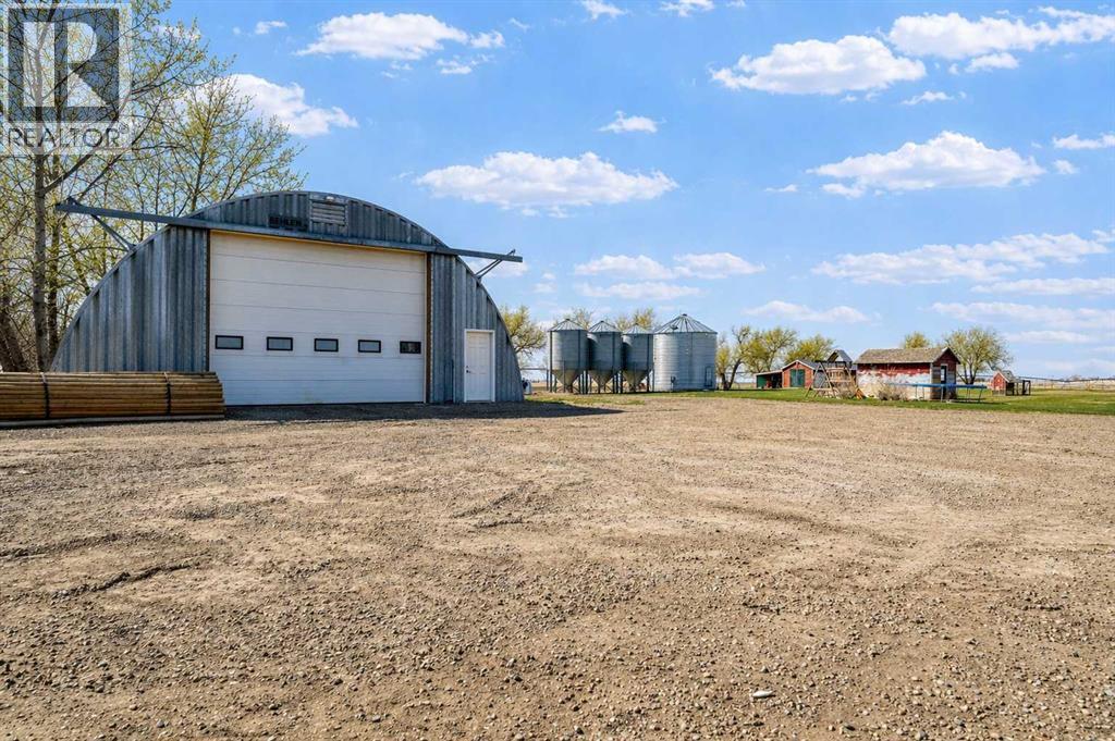 104040 Range Road 111, Bow Island, Alberta  T0K 0G0 - Photo 43 - A2303888