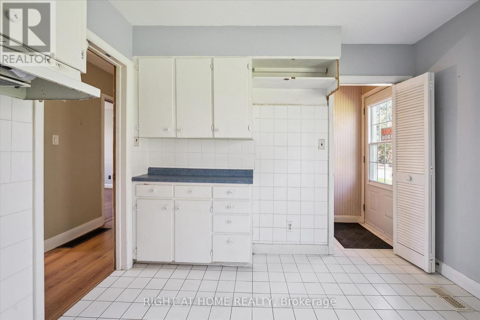 5156 Appleby Line, Burlington, Ontario  L7M 0P5 - Photo 12 - W13038900