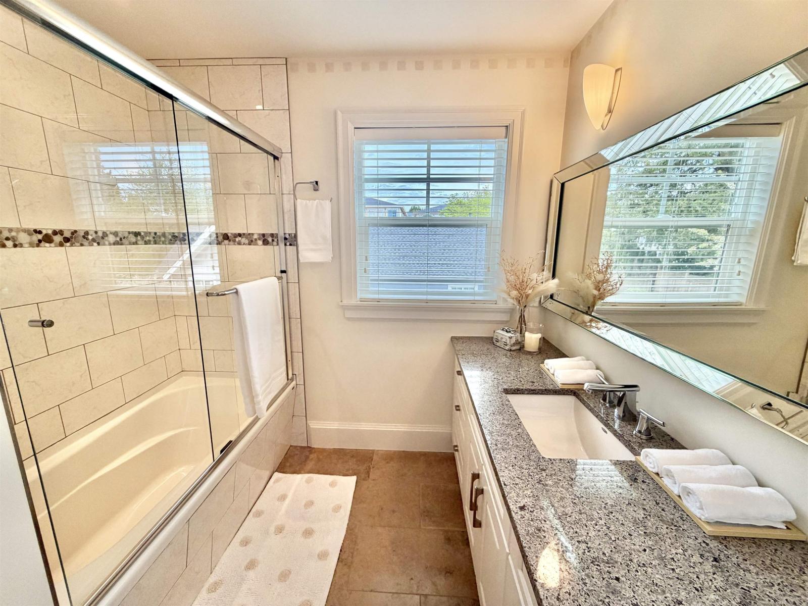 19123 60b Avenue, Surrey, British Columbia  V3S 7T8 - Photo 25 - R3112062