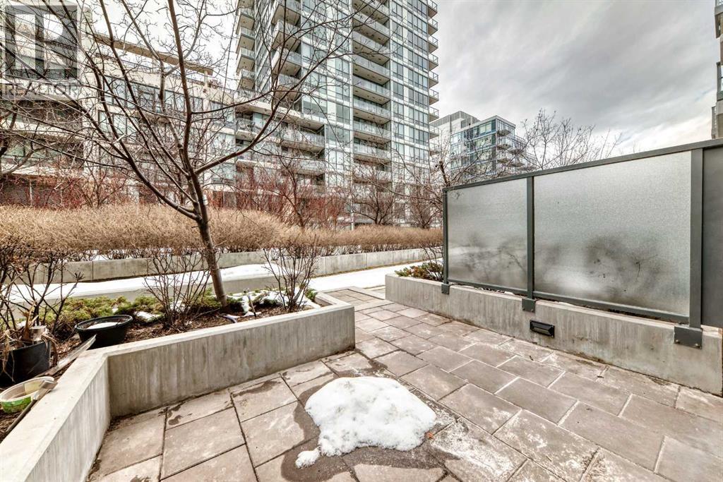 110, 51 Waterfront Mews Sw, Calgary, Alberta  T2P 0X3 - Photo 13 - A2300672