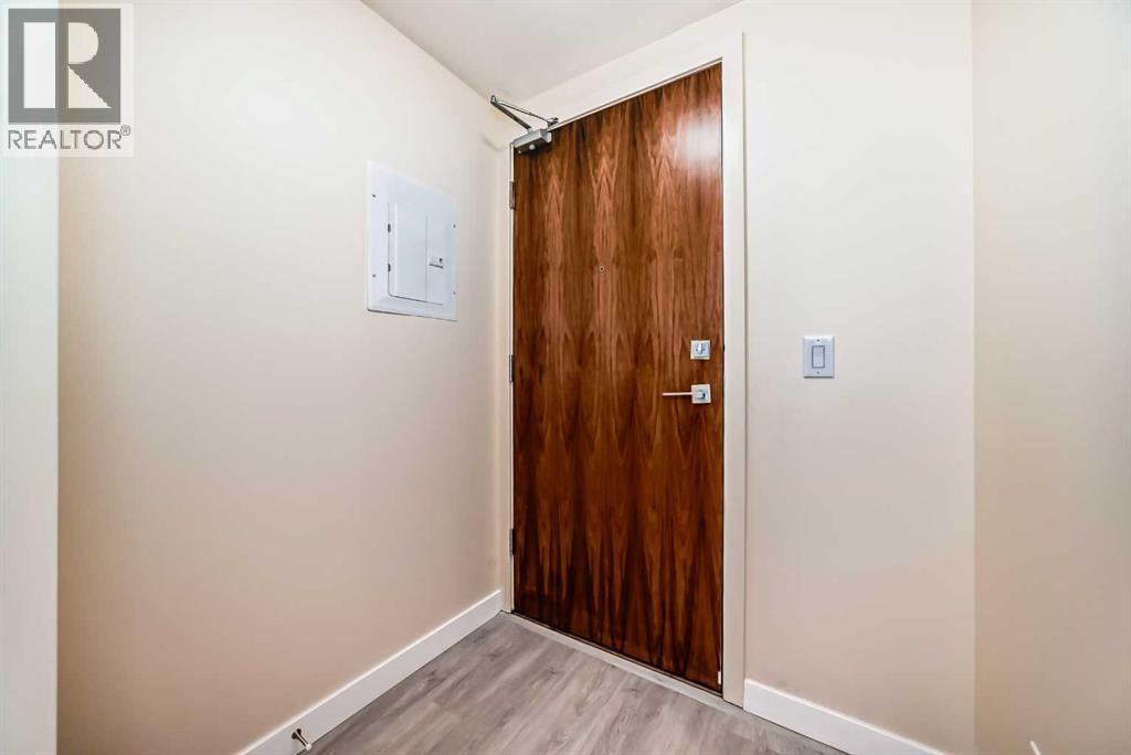 110, 51 Waterfront Mews Sw, Calgary, Alberta  T2P 0X3 - Photo 5 - A2300672