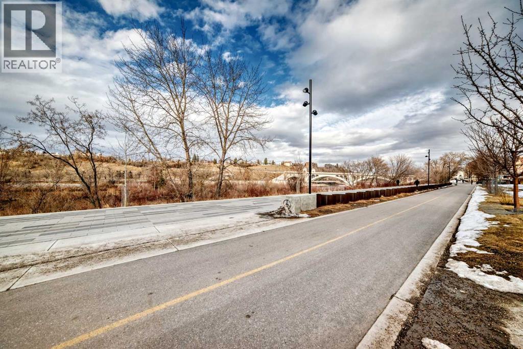 110, 51 Waterfront Mews Sw, Calgary, Alberta  T2P 0X3 - Photo 40 - A2300672