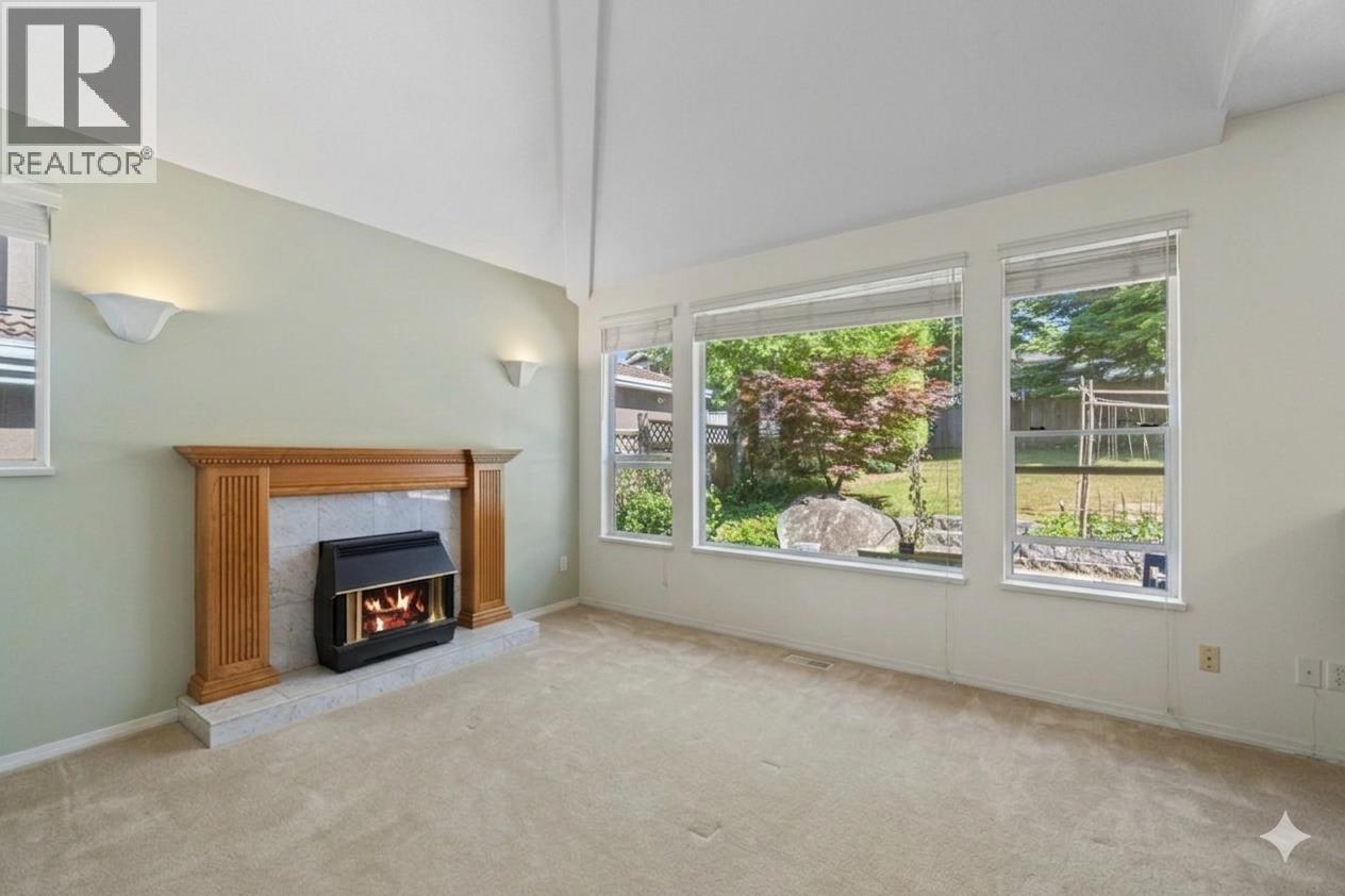 5275 Mckee Street, Burnaby, British Columbia  V5J 2T7 - Photo 11 - R3112586