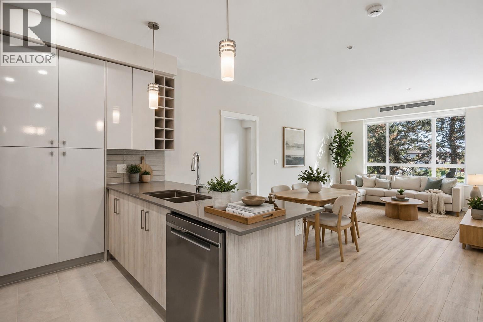 206 23222 GILLEY ROAD, Richmond, British Columbia