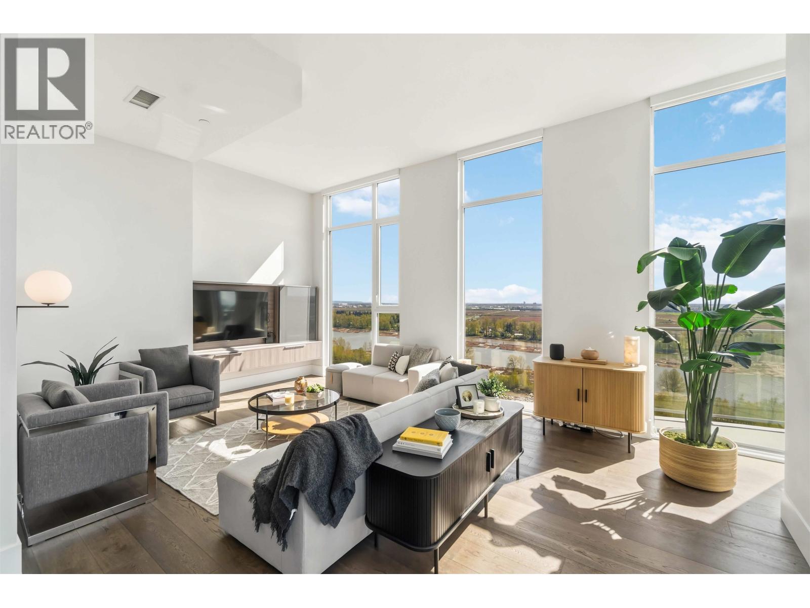 2506 3538 SAWMILL CRESCENT, Vancouver, British Columbia