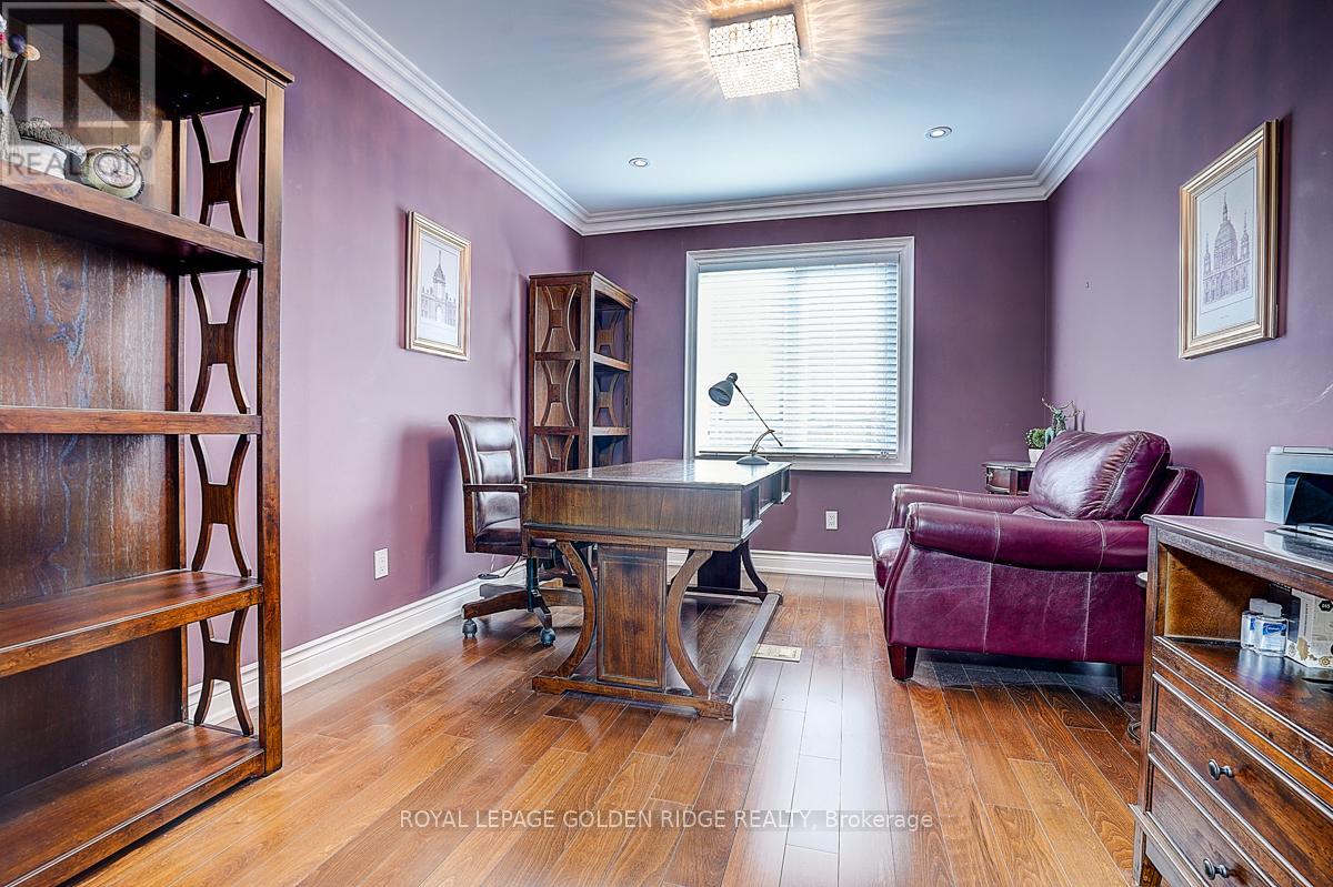 725 Exceller Circle, Newmarket, Ontario  L3X 1P4 - Photo 11 - N13038956