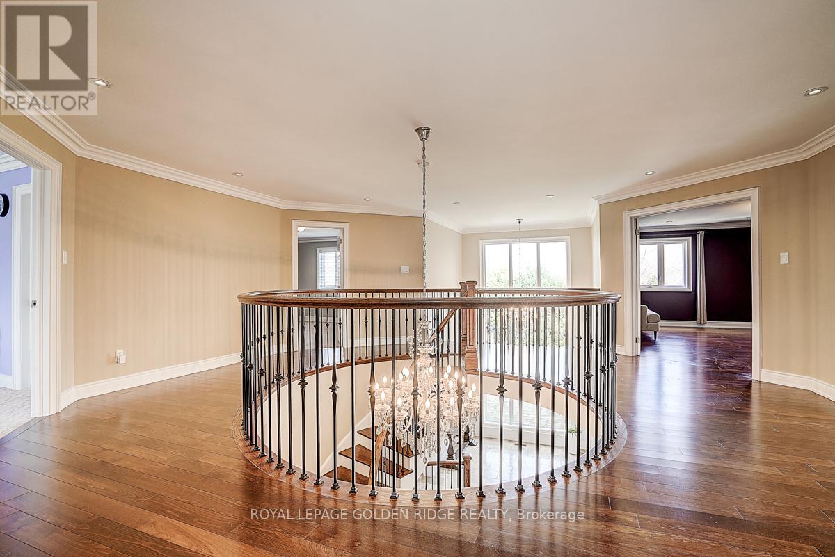 725 Exceller Circle, Newmarket, Ontario  L3X 1P4 - Photo 19 - N13038956