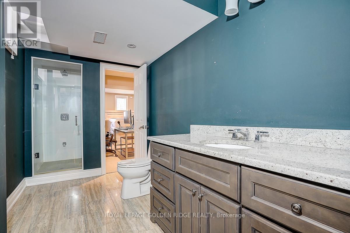 725 Exceller Circle, Newmarket, Ontario  L3X 1P4 - Photo 39 - N13038956