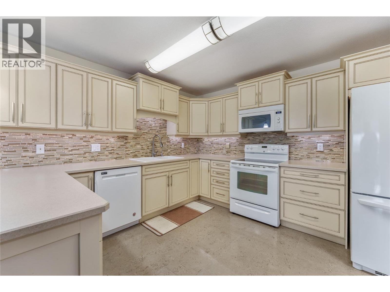 2477 Ingram Road Unit# 310, West Kelowna, British Columbia  V4T 1W7 - Photo 5 - 10384075