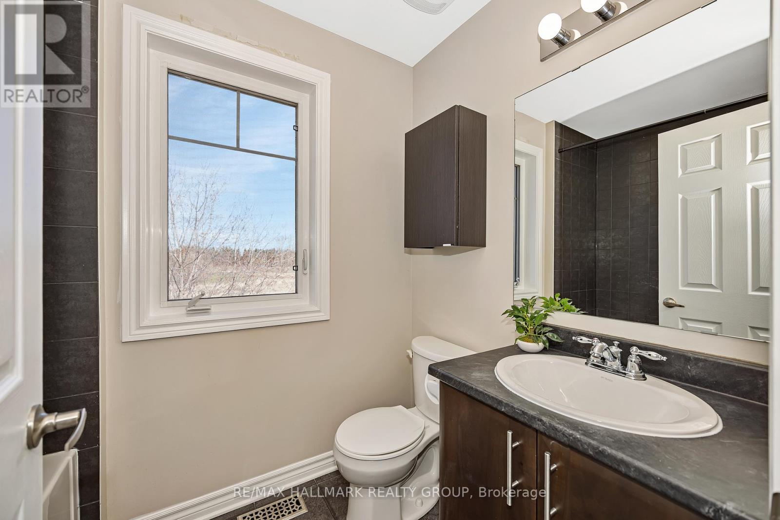 618 Martinique Lane, Ottawa, Ontario  K2S 0L9 - Photo 33 - X13038872