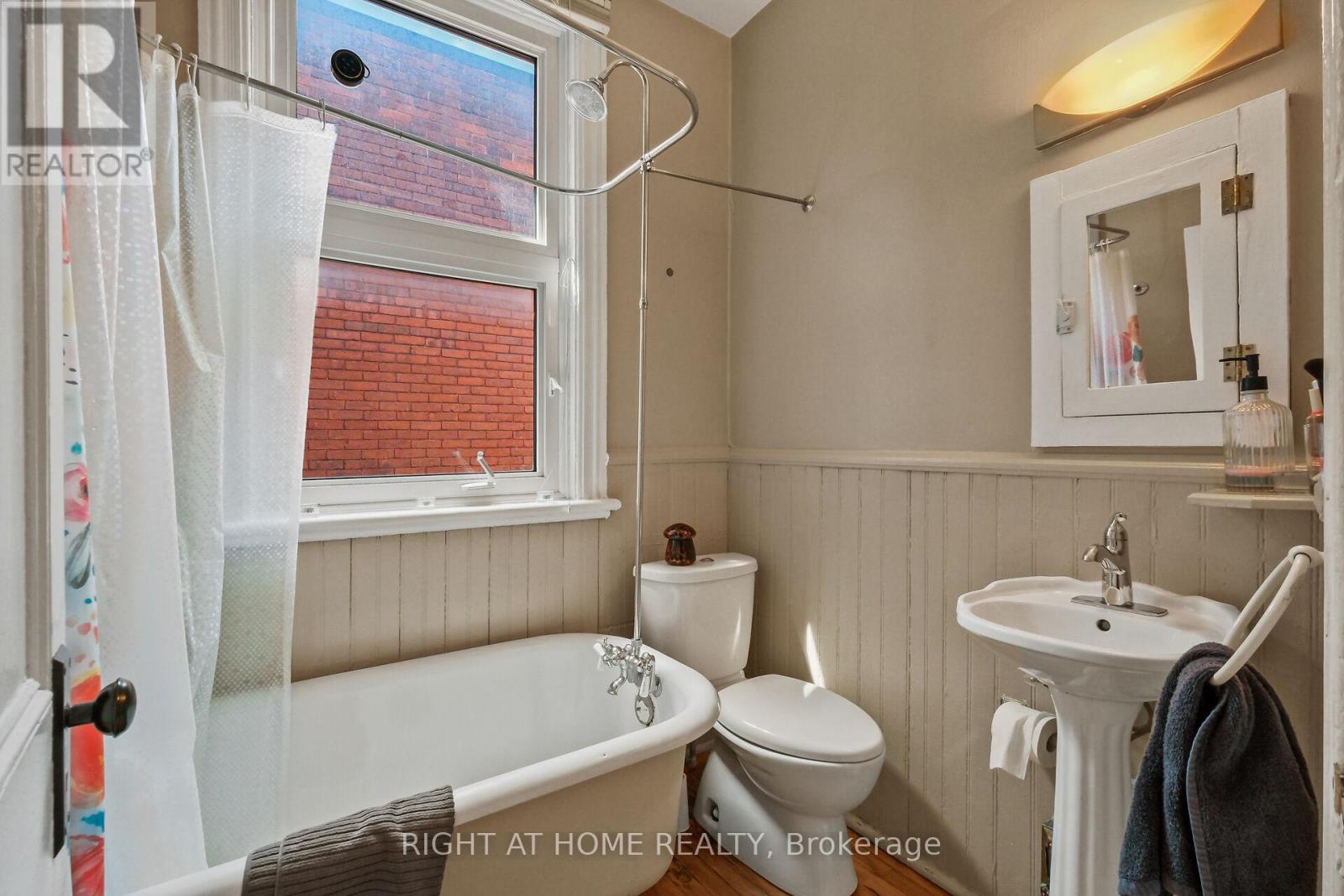 93 Gilmour Street, Ottawa, Ontario  K2P 0N5 - Photo 15 - X13038902