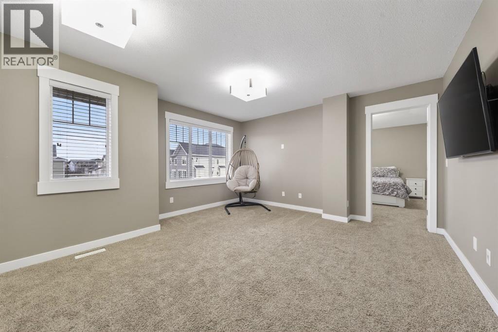 229 Rainbow Falls Glen, Chestermere, Alberta  T1X 0S6 - Photo 17 - A2298551