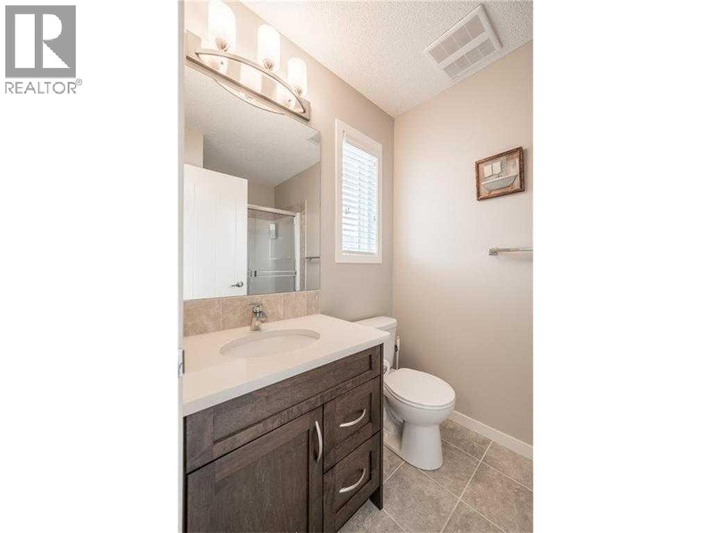 538 Panatella Walk NW, Calgary, Alberta  T3K 0Z4 - Photo 8 - A2299134