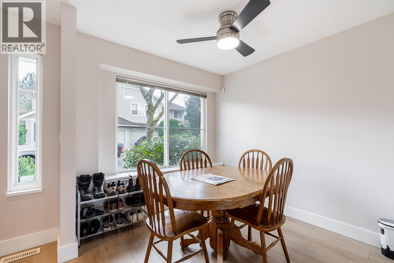 24 11870 232 Street, Maple Ridge, British Columbia  V2X 6S9 - Photo 2 - R3105915