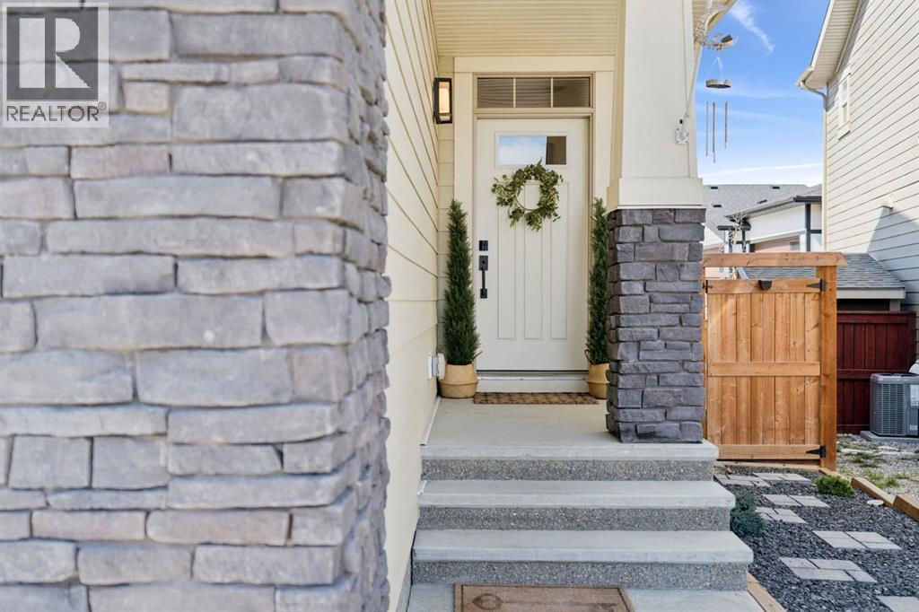 206 Riviera View, Cochrane, Alberta  T4C 0Z1 - Photo 3 - A2301191