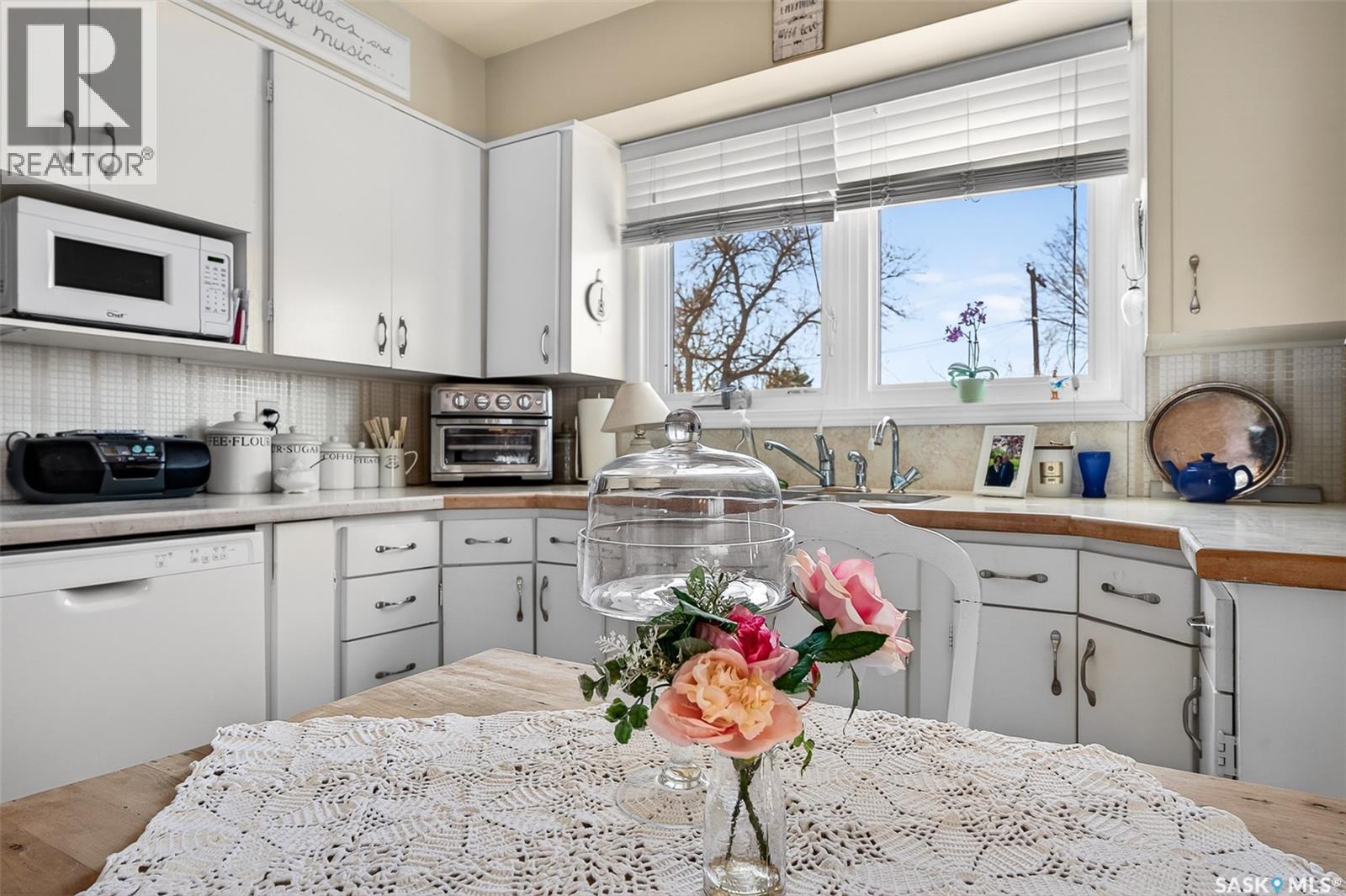 1320 Grafton Avenue, Moose Jaw, Saskatchewan  S6H 3S8 - Photo 21 - SK033830