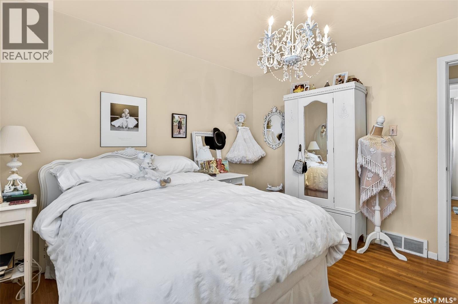 1320 Grafton Avenue, Moose Jaw, Saskatchewan  S6H 3S8 - Photo 38 - SK033830